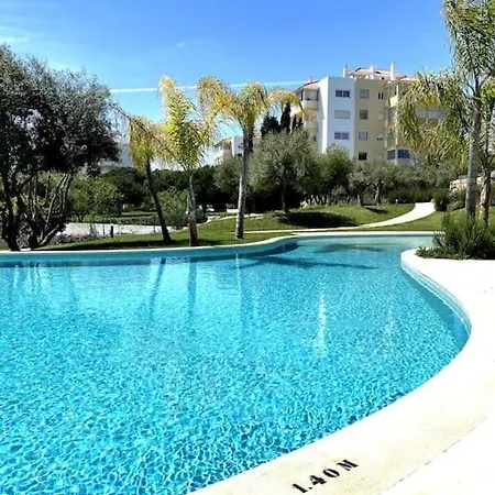 Daire New Stunning Ocean Aprt In 